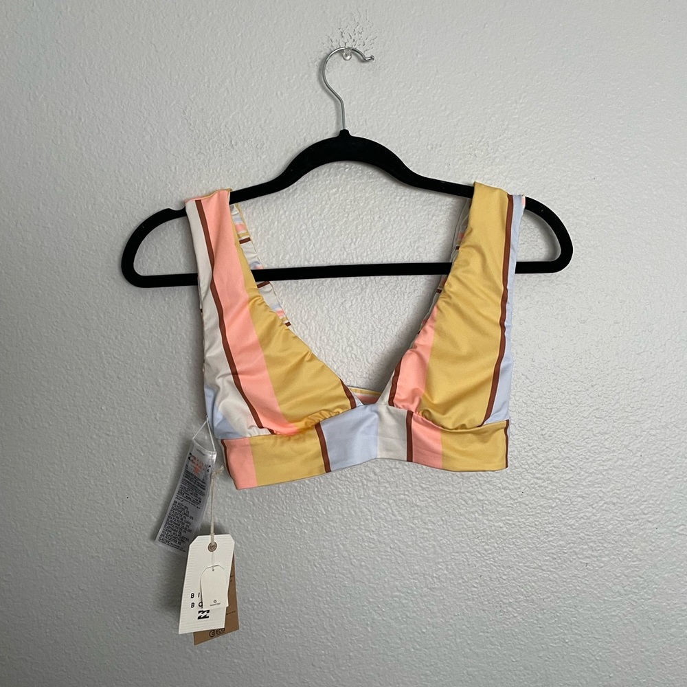 🆕NWT billabong reversible gold pink and blue striped bikini top